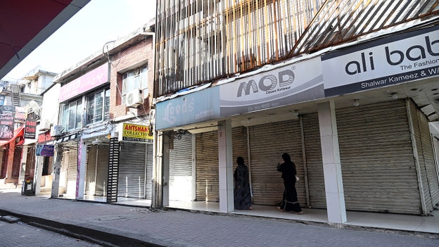 Οι δρόμοι του Πακιστάν είναι σχεδόν άδειοι εν μέσω αυξημένων μέτρων ασφαλείας για τις συνομιλίες ΗΠΑ-Ιράν