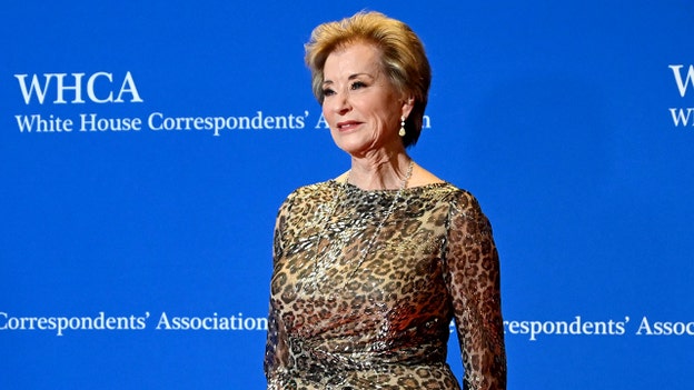 Trump Education Secretary Linda McMahon arrives at correspondents’ dinner in leopard print gown