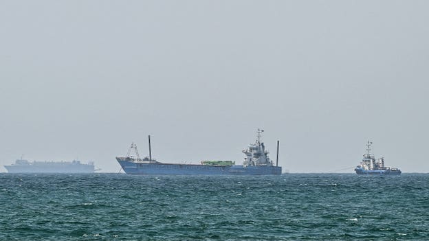 Iran-linked outlet rejects Trump claim on Strait of Hormuz reopening