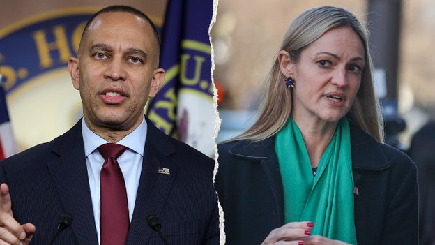 Hakeem Jeffries touts Dem candidate who called Biden border handling a ‘huge misstep’