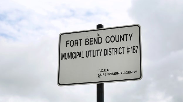 Fort Bend County voting booth issued, when to expect results