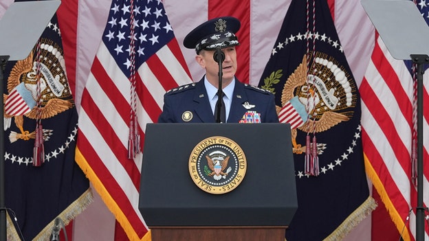 Joint Chiefs Chair Gen. Dan Kaine honors fallen service members during Memorial Day service