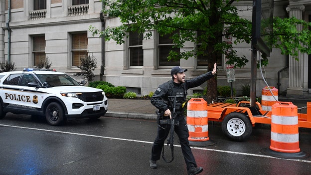House speaker praises Secret Service response near White House