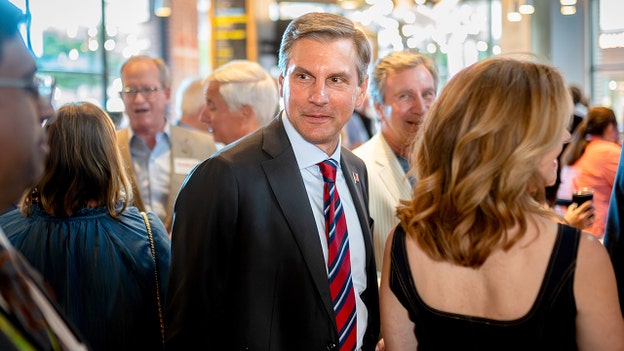 Derek Dooley celebrates Georgia Senate runoff spot with Anti-DC message