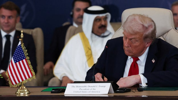 Trump in talks with Palestinian Authority to repair ties, advance Abraham Accords
