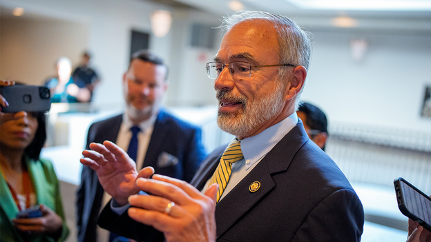 Lone Maryland GOP congressman fends off primary challenge from Chick-fil-A owner
