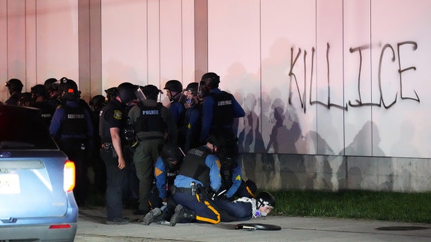 DHS says ICE operations continue ‘undeterred,’ vows ‘rioters will not slow us down’
