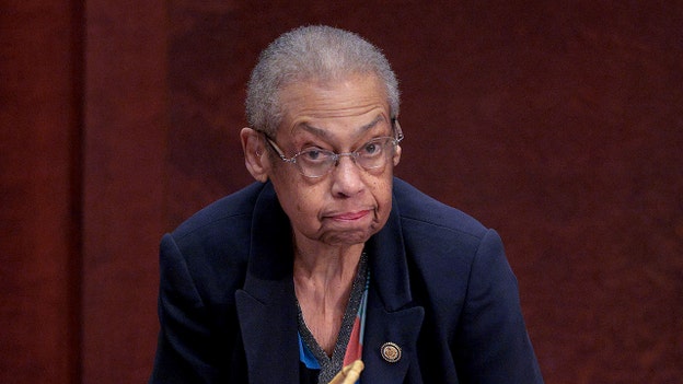 Eleanor Holmes Norton’s 35-year DC House era nears end after Dem primary