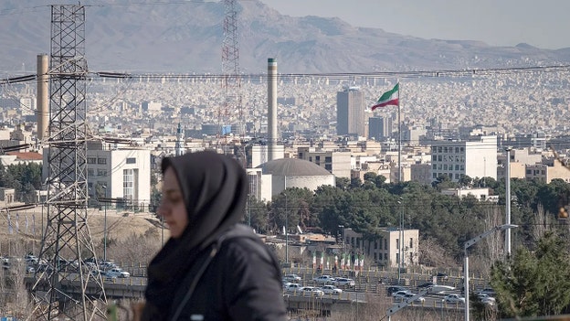 Iran's top Sunni cleric backs US-Iran agreement, warns of corruption risks