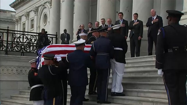 Casket of late Sen. Lindsey Graham is escorted into US Capitol rotunda