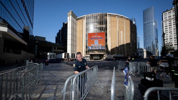 According to reports, several permits have been filed with New York City around the venue. (Roy Rochlin/Getty Images)