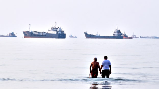 Trump: US will bomb one Iranian bridge or power plant for each ship it attacks in Strait of Hormuz
