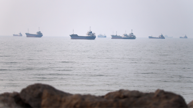 Iran claims agreement reached with Oman regarding Strait of Hormuz traffic based on MOU framework