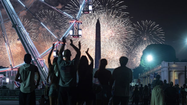 America's 250th anniversary party ends with record-breaking fireworks display