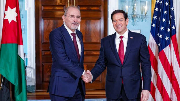 Ông Rubio và Bộ trưởng Ngoại giao Jordan thảo luận về các vụ tấn công của Iran trong khu vực.