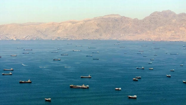 Hormuz / Stringer TPX IMAGES OF THE DAY via Reuters