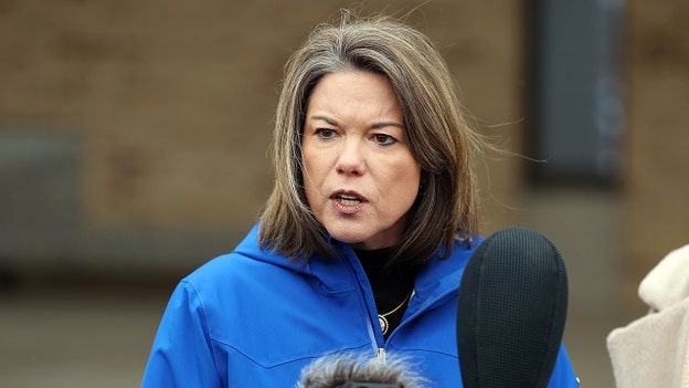 Craig backs Flanagan after Dem primary loss, calls Republican Tafoya 'a threat to our democracy'