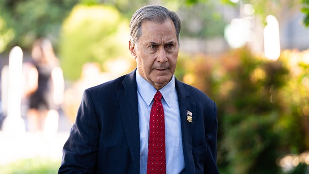 Central Alabama voters choose their Republican contender amid redistricting battle