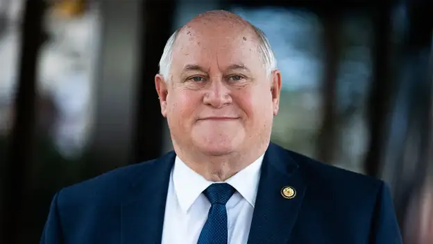 Pompeo successor wins GOP primary, clearing the way for another term