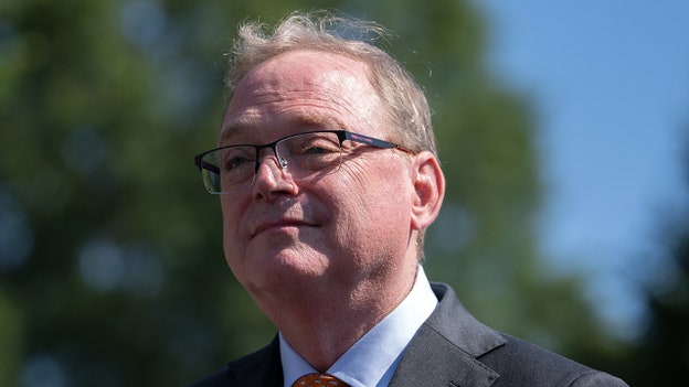 US war against Iran has left oil energy prices ‘a little bit inflated,’ Hassett says