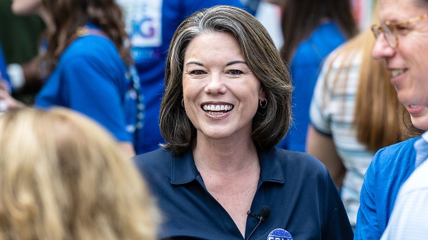 US Senate hopeful Angie Craig promises to ‘dismantle Trump’s ICE’ after pledging ‘not one penny’