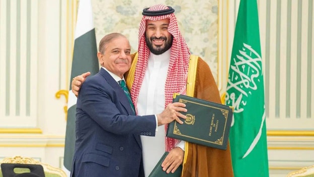 Saudi Arabia, Turkey, Pakistan sign defense agreement following Iranian attacks on Middle East