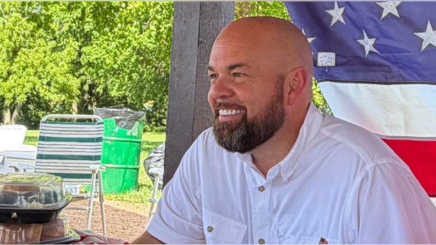 Radio host wins GOP primary in Missouri