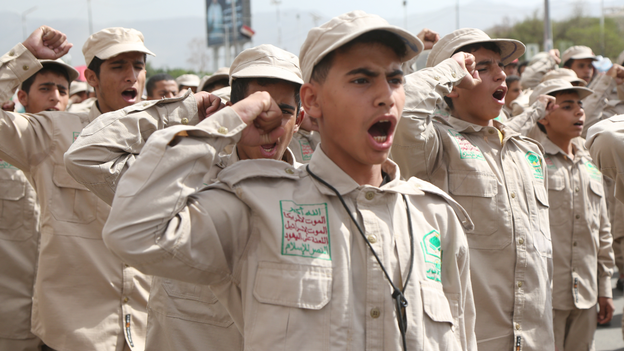 Trump says Strait of Hormuz deal could come today or tomorrow — gas prices stay high as Houthis strike another Saudi tanker