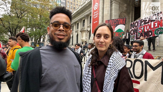 People’s Forum leader Manolo De Los Santos arrives at Bryant Park protest