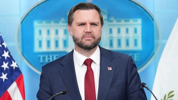 JD Vance / Mark Schiefelbein / AP