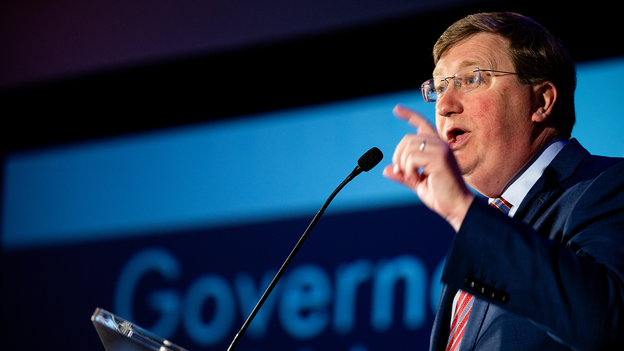 Mississippi governor says illegal drugs pose serious campus problem amid Ole Miss student probe