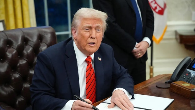 Trump signs executive order officially renaming artificial intelligence to ‘Super Intelligence’