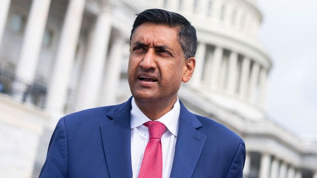 Ro Khanna backs Sanders' AI push, calls for federal regulation of superintelligence