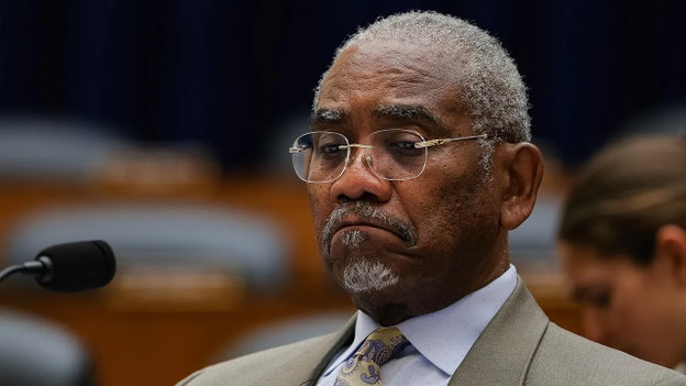Meeks refuses to clear Trump $2.8B Israel bomb sale over use of powerful weapons
