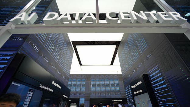 Poll finds bipartisan support for limiting new AI data centers