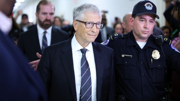 Bill Gates considers using personal fortune in effort to make AI safer for humanity: Report
