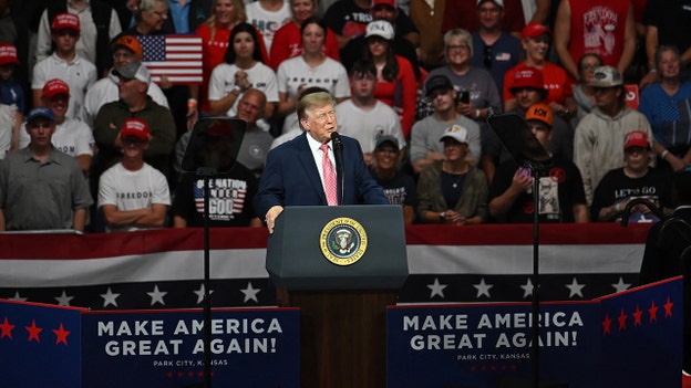 Trump unleashes on Democrats during Kansas rally ahead of midterms