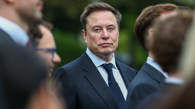 Elon Musk warns AI agents could launch similar attacks on financial systems after Binance hack