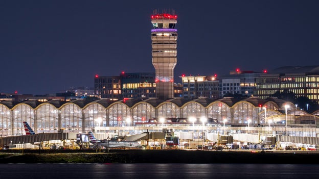 Two dozen House Democrats urge FAA to pause implementation of AI air traffic tool