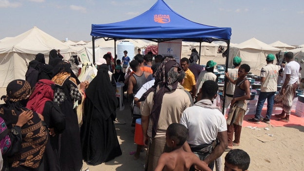 More than 200,000 displaced in Yemen as Houthi conflict escalates, UN agency says
