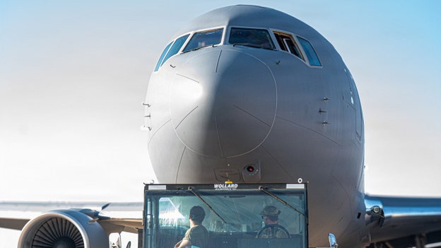 CENTCOM releases photos of refueling aircraft set for takeoff in Middle East