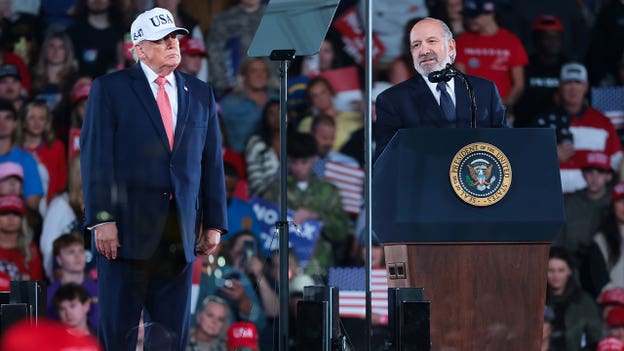 Trump touts $1.5B chip investment, Sibelco manufacturing plans at North Carolina midterm rally