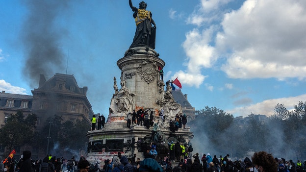 France's Macron to meet with intelligence services ahead of weekend protests