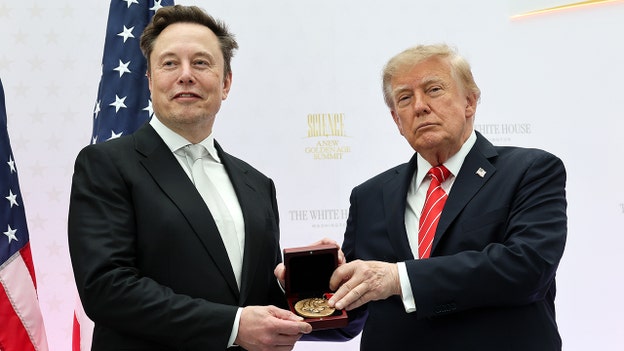 President Trump calls Elon Musk 'modern day Thomas Edison' over Space X 'super intelligence'