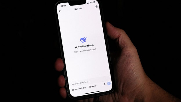 DHS ordering federal agencies to remove Chinese AI model DeepSeek over security risks