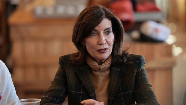 Hochul pushes to end tax breaks for AI data centers, make companies pay more for power