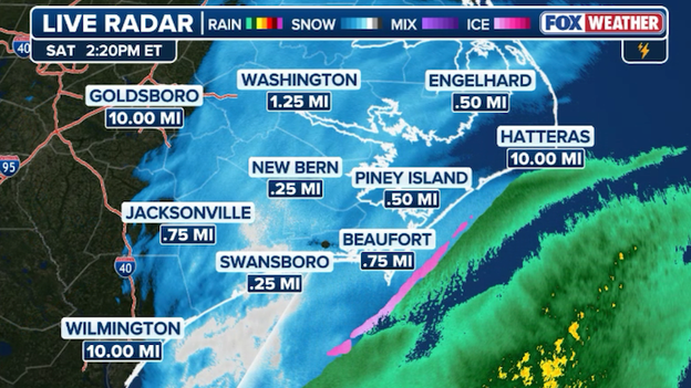 Visibility tanks as intense snow threatens eastern North Carolina
