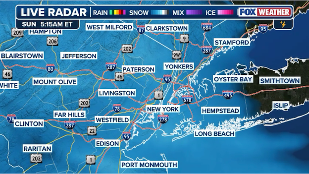 New York City now reporting snow as storm rolls in