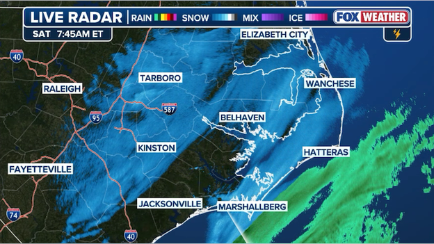 Snow picking up along North Carolina's Outer Banks