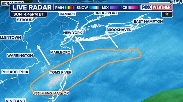 Visibility dropping and temperatures tanking as heavy snow bands near New York